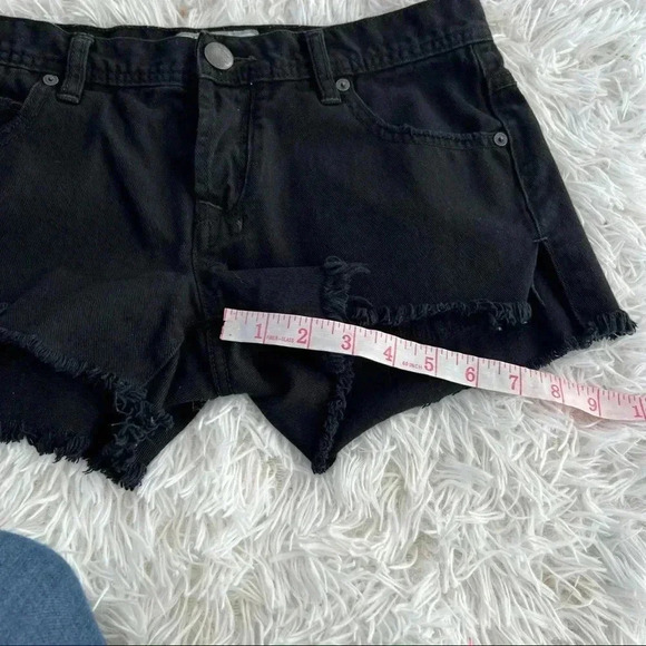 Free People Womens Shorts Black True Distressed Denim Size 25 - Picture 8 of 10